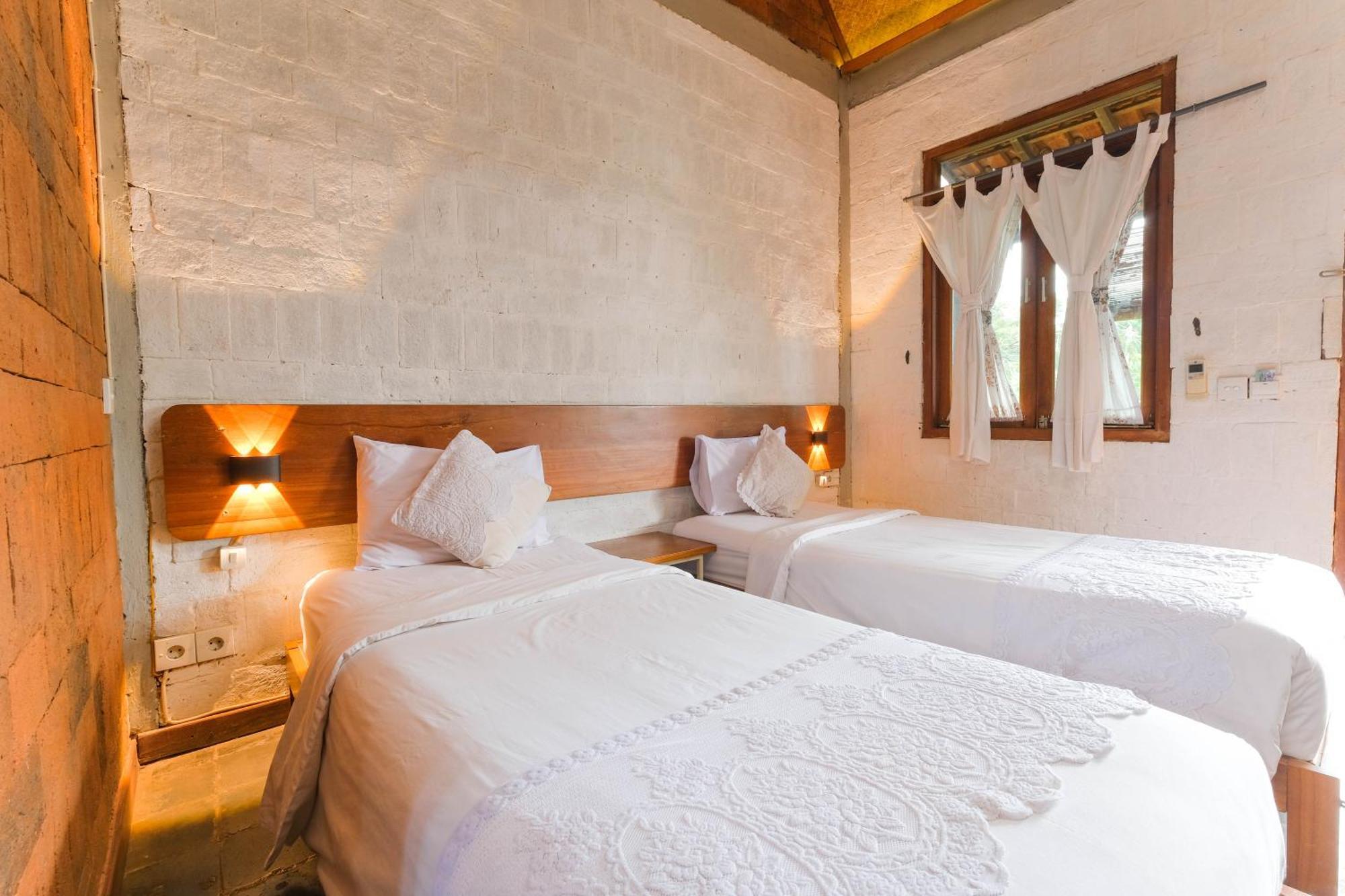 スマラン Djajanti House Bed & Breakfast エクステリア 写真