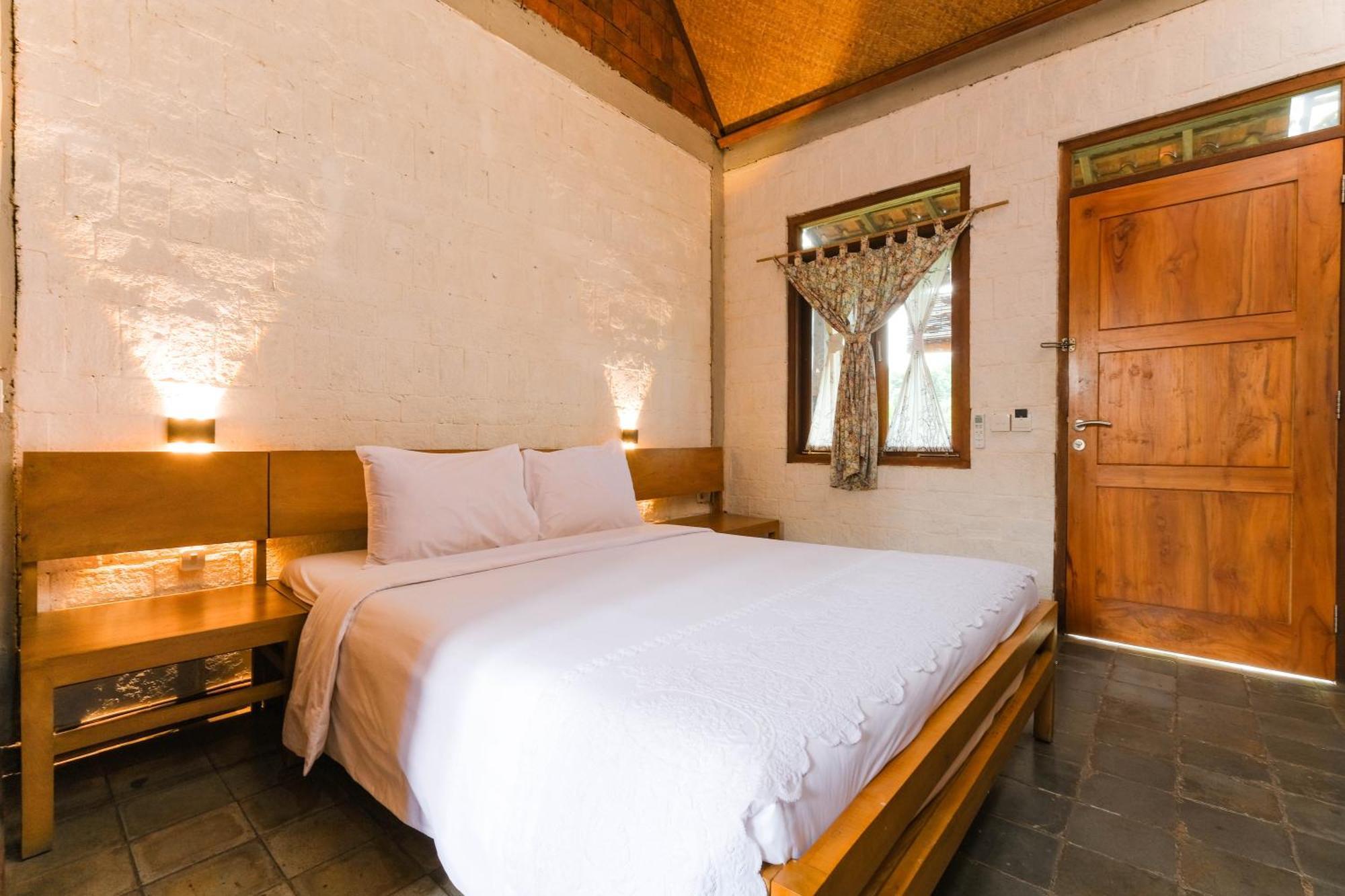 スマラン Djajanti House Bed & Breakfast エクステリア 写真