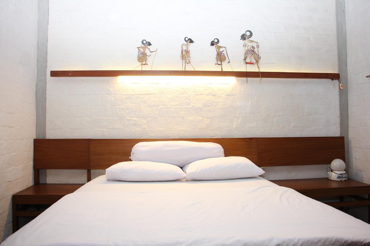 スマラン Djajanti House Bed & Breakfast エクステリア 写真